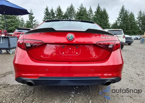 2017 Alfa Romeo Giulia Ti z USA, uszkodzony, nr VIN ZARFAECN1H7560825